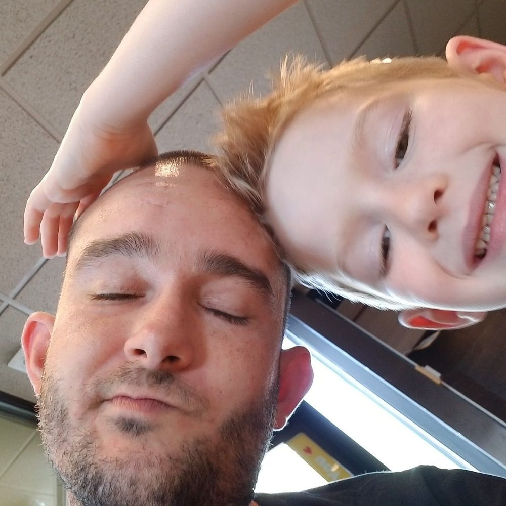 Meet your Posher, Spitt